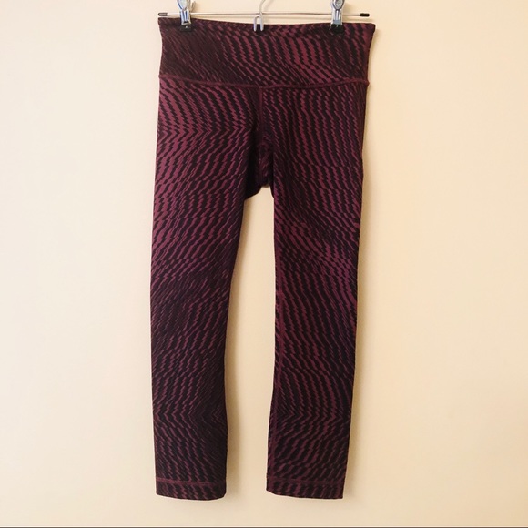 Lululemon Shifted Horizon Crop Leggings Maroon 4 - Picture 3 of 11